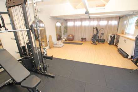 Compton Drive, Eastbourne, BN20 8BX, Image 24