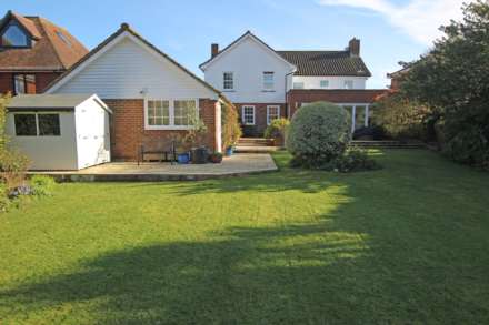 Compton Drive, Eastbourne, BN20 8BX, Image 27