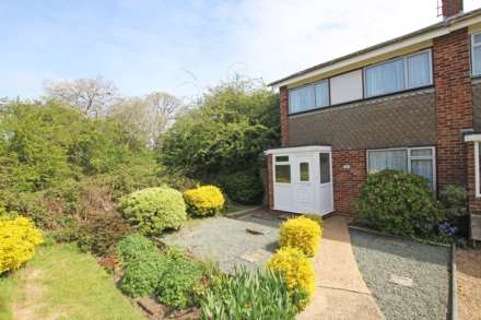 Oxendean Gardens, Eastbourne, BN22 0RS
