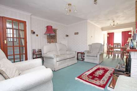 Oxendean Gardens, Eastbourne, BN22 0RS, Image 2