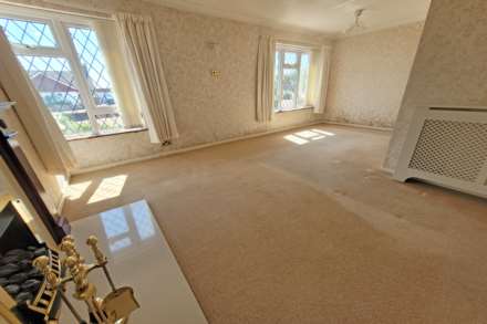Friston Avenue, Eastbourne, BN22 0EL, Image 3