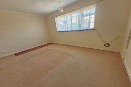 Friston Avenue, Eastbourne, BN22 0EL, Image 5