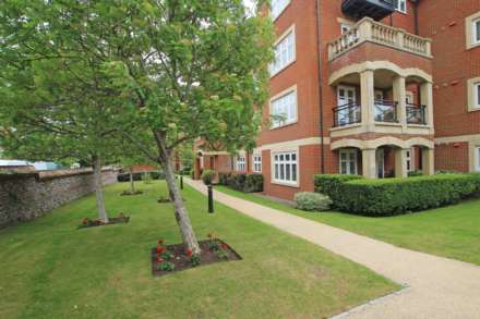 Darley Road, Eastbourne, BN20 7GB, Image 11