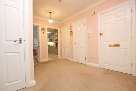 Grassington Road, Eastbourne, BN20 7BG, Image 14