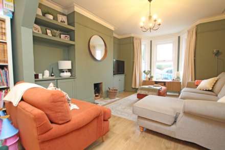 Gilbert Road, Eastbourne, BN22 8JA, Image 3