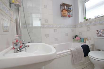 Gilbert Road, Eastbourne, BN22 8JA, Image 6