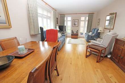 Darley Road, Eastbourne, BN21 4HR, Image 3