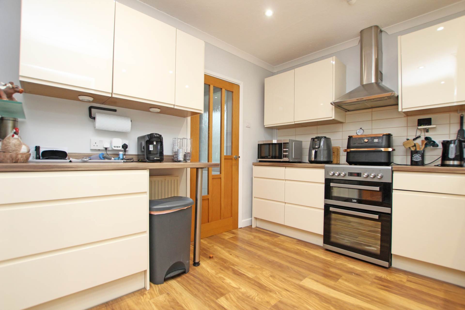 Chatfield Crescent, Eastbourne, BN22 0EZ, Image 2