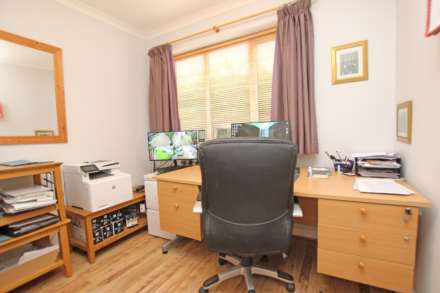 Chatfield Crescent, Eastbourne, BN22 0EZ, Image 17