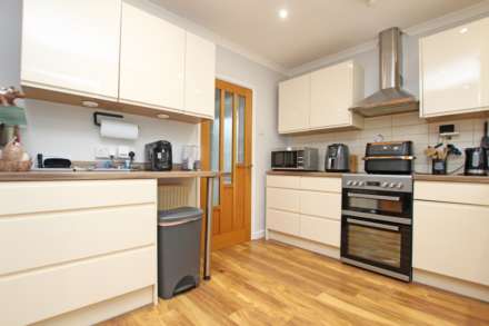 Chatfield Crescent, Eastbourne, BN22 0EZ, Image 2