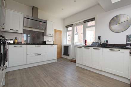 Park Avenue, Eastbourne, BN21 2XG, Image 16