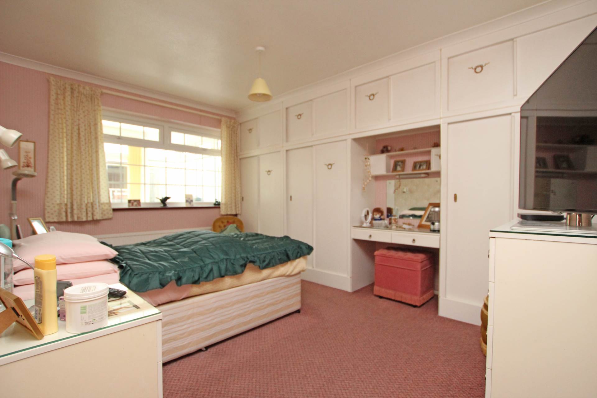 Thackeray Close, Eastbourne, BN23 7TJ, Image 6