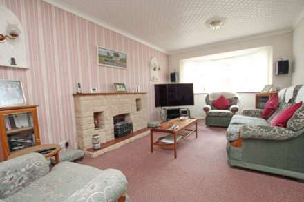 Thackeray Close, Eastbourne, BN23 7TJ, Image 11