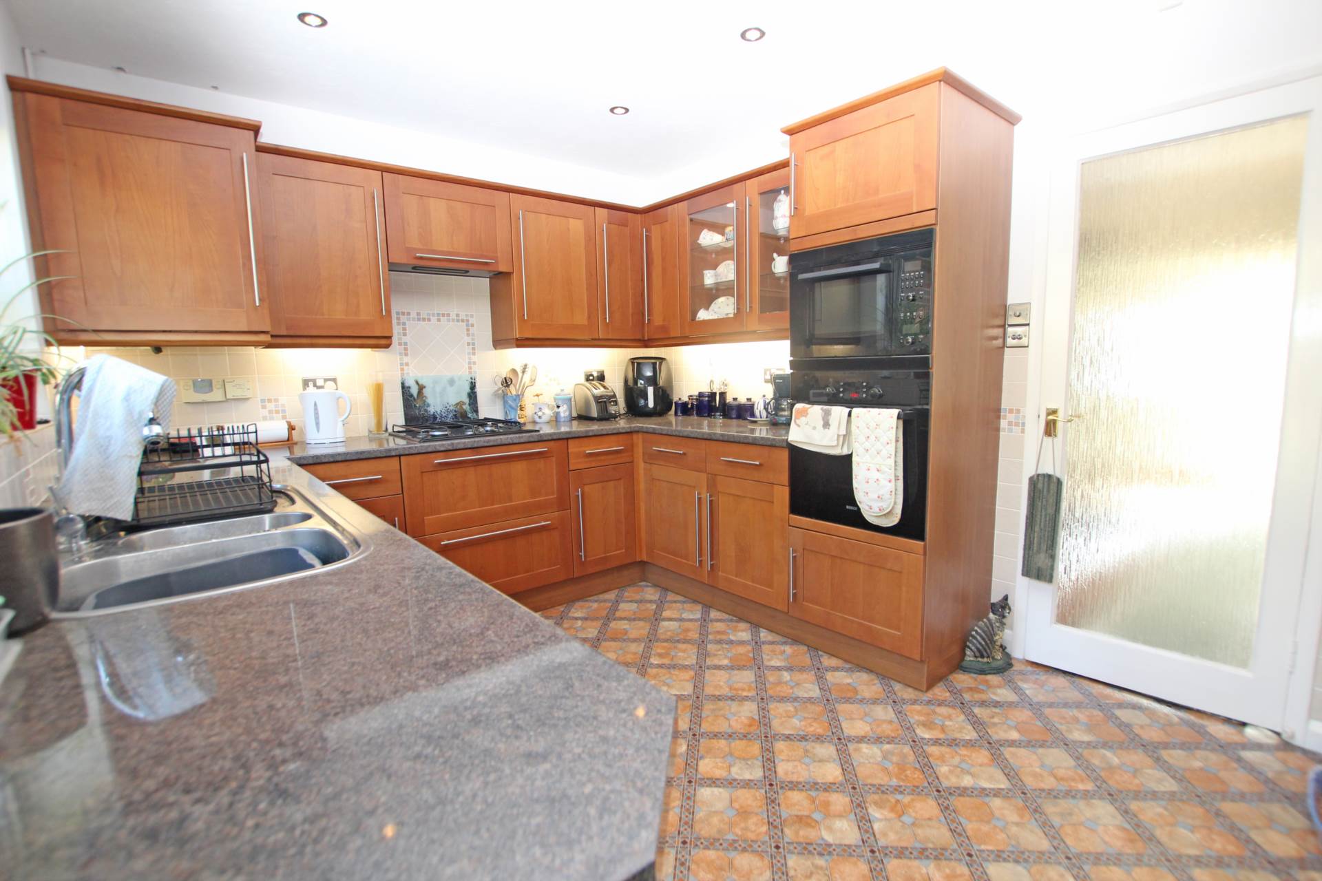 Cranborne Avenue, Eastbourne, BN20 7TT, Image 4