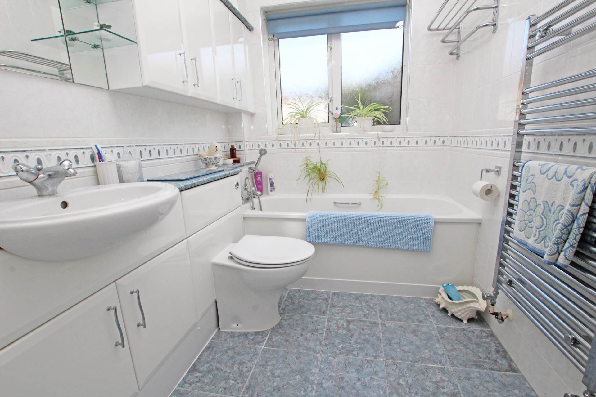 Cranborne Avenue, Eastbourne, BN20 7TT, Image 9