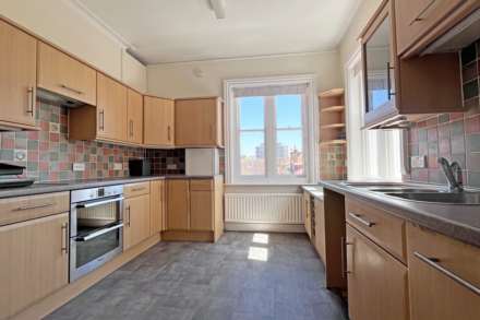 Dittons Road, Eastbourne, BN21 1DN, Image 11