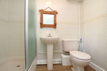 Kings Avenue, Eastbourne, BN21 2PE, Image 24