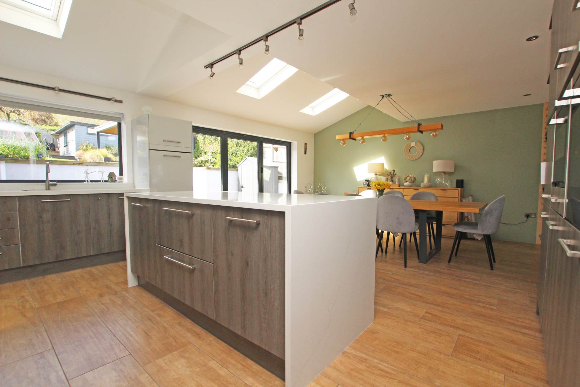 Abbey Road, Eastbourne, BN20 8TE, Image 16