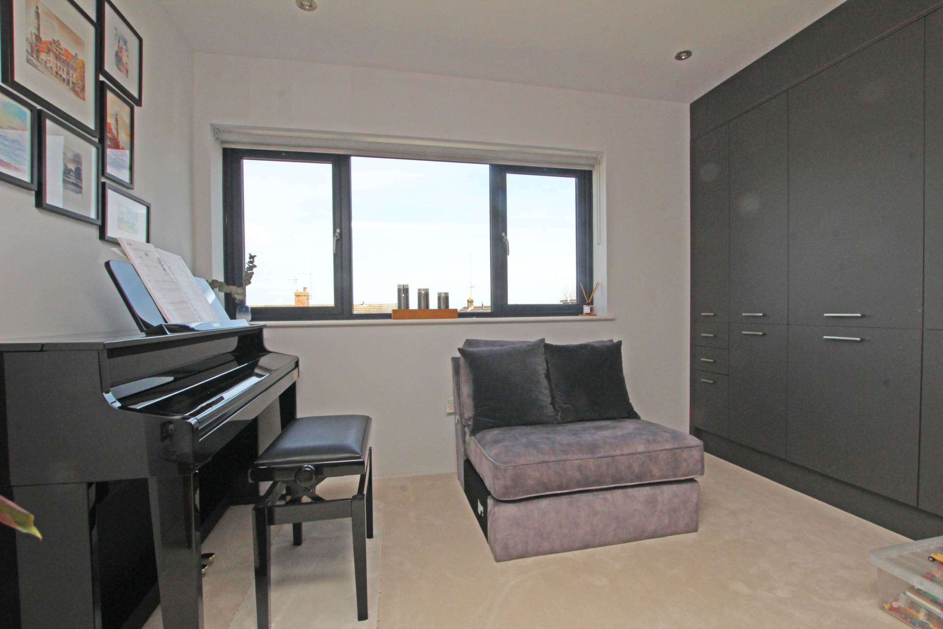 Abbey Road, Eastbourne, BN20 8TE, Image 20