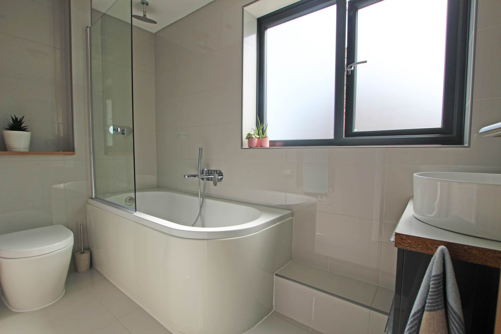Abbey Road, Eastbourne, BN20 8TE, Image 32