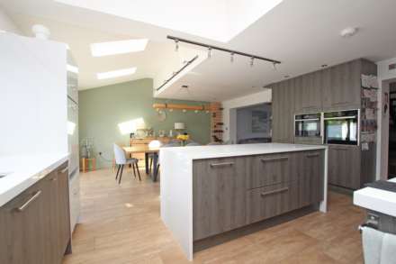 Abbey Road, Eastbourne, BN20 8TE, Image 3