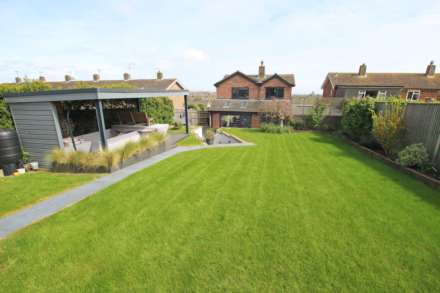 Abbey Road, Eastbourne, BN20 8TE, Image 35