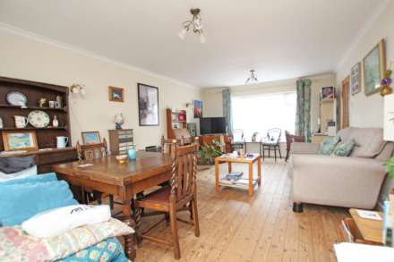 Branston Road, Eastbourne, BN22 0AL, Image 12