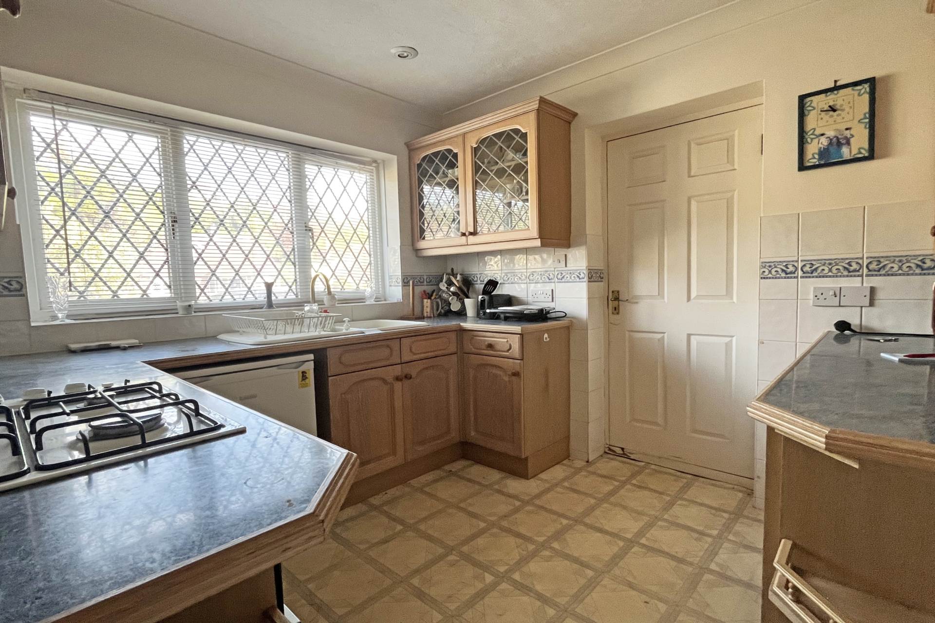 Peakdean Lane, East Dean, BN20 0JD, Image 3