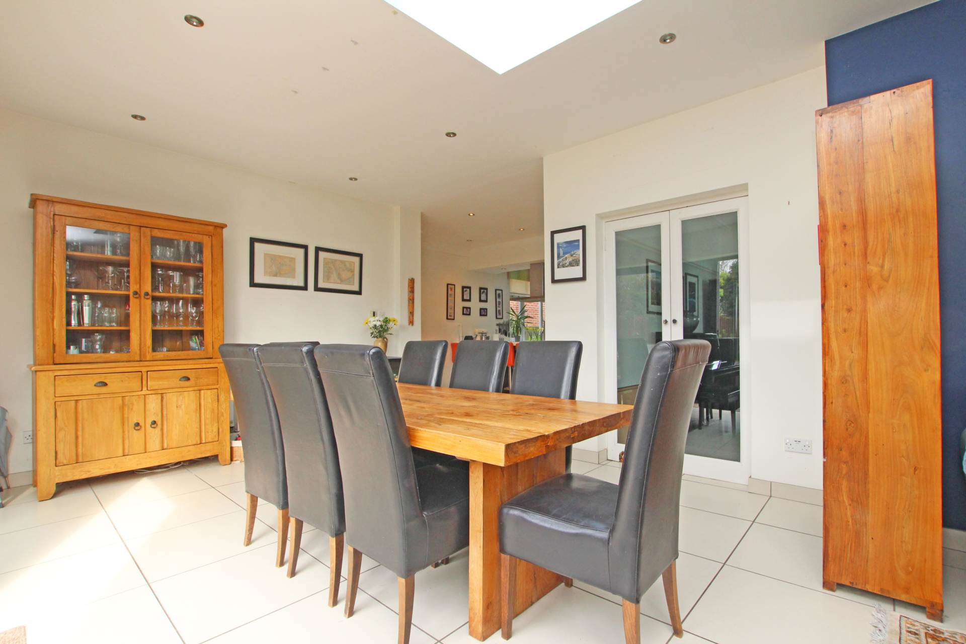 Kings Drive, Eastbourne, BN21 2UP, Image 3