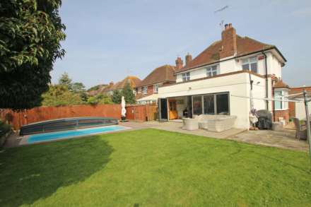 Kings Drive, Eastbourne, BN21 2UP, Image 1