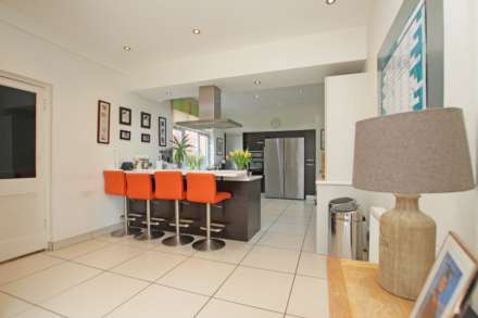 Kings Drive, Eastbourne, BN21 2UP, Image 15