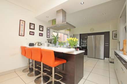 Kings Drive, Eastbourne, BN21 2UP, Image 2