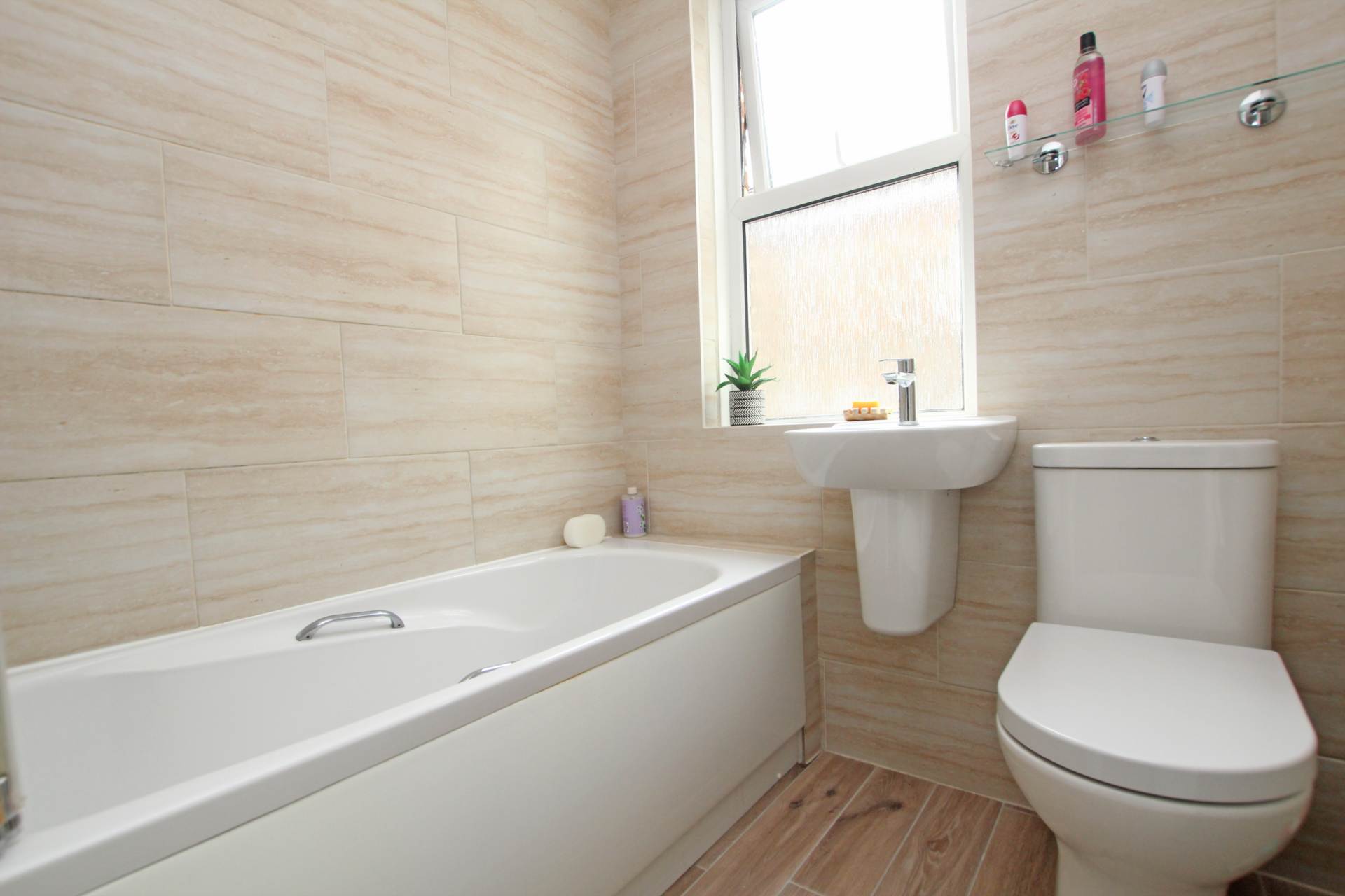 Sidley Road, Eastbourne, BN22 7HB, Image 14