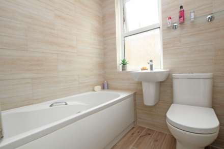 Sidley Road, Eastbourne, BN22 7HB, Image 14