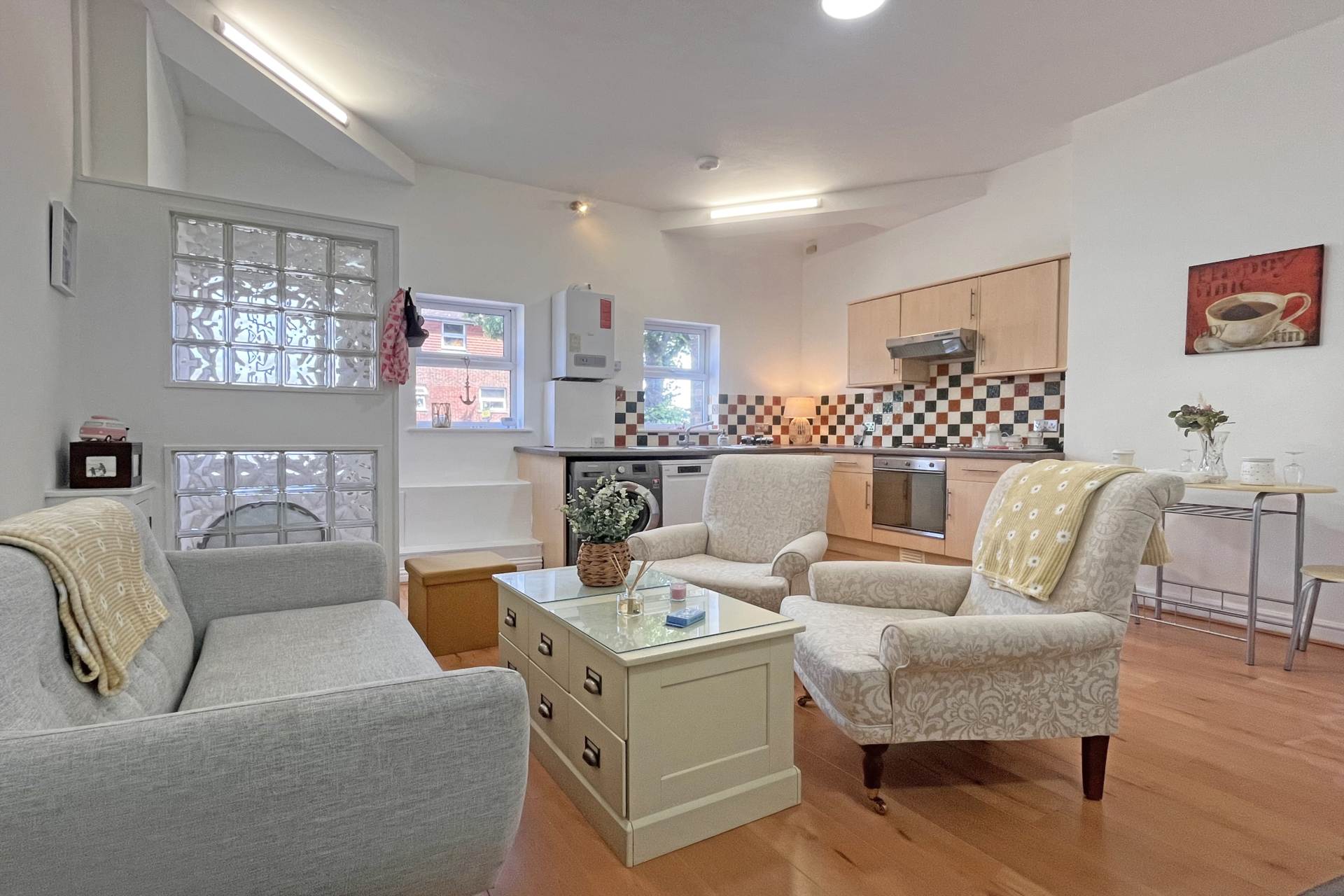 Upper Avenue, Eastbourne, BN21 3XH, Image 2