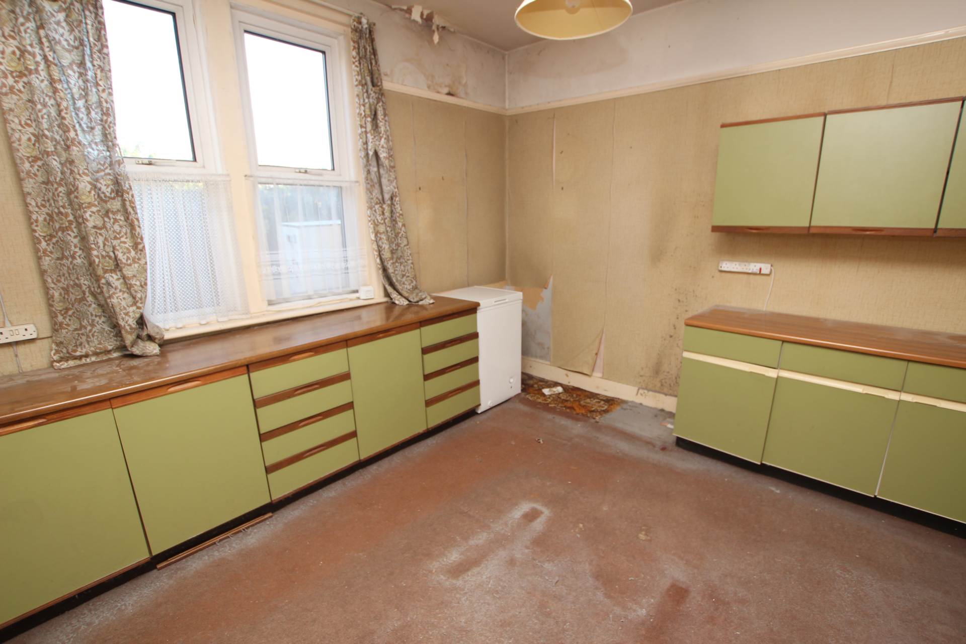 Green Street, Eastbourne, BN21 1RF, Image 2
