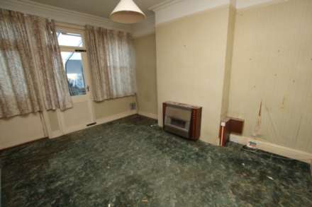 Green Street, Eastbourne, BN21 1RF, Image 3