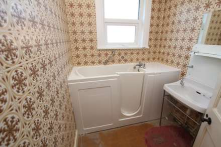 Green Street, Eastbourne, BN21 1RF, Image 6