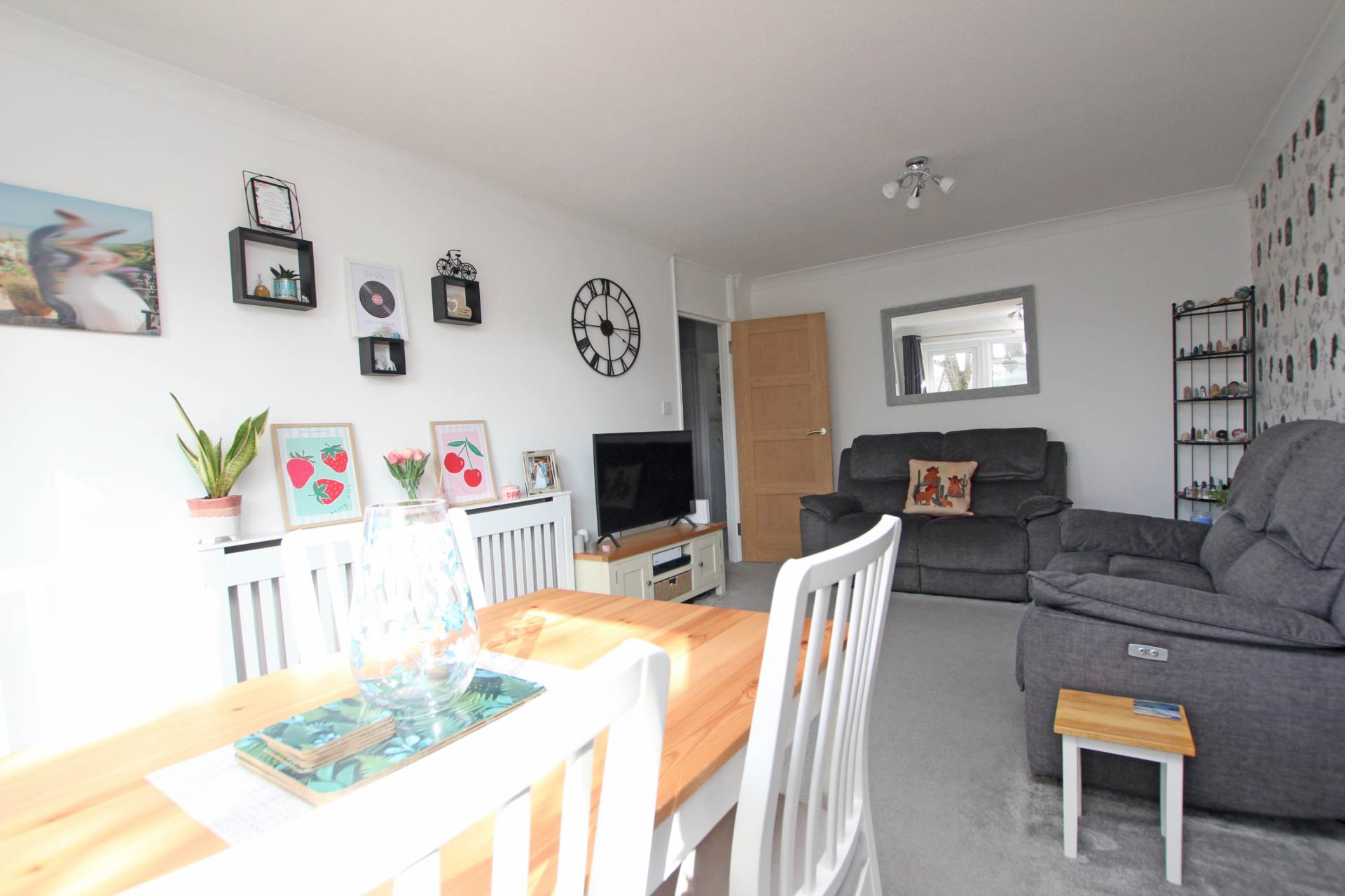 Shortdean Place, Old Town, BN21 1SA, Image 16