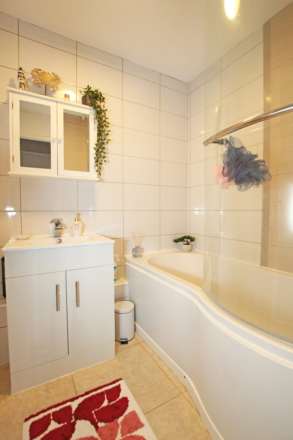 Shortdean Place, Old Town, BN21 1SA, Image 10