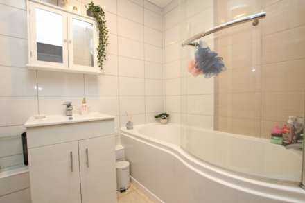 Shortdean Place, Old Town, BN21 1SA, Image 13