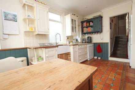 Hurst Road, Eastbourne, BN21 2PW, Image 14