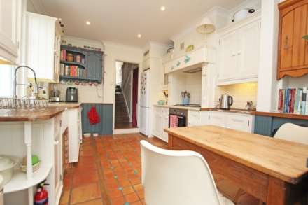 Hurst Road, Eastbourne, BN21 2PW, Image 15