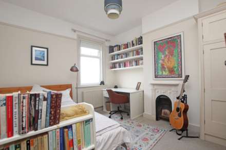 Hurst Road, Eastbourne, BN21 2PW, Image 16