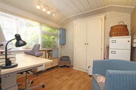 Hurst Road, Eastbourne, BN21 2PW, Image 24