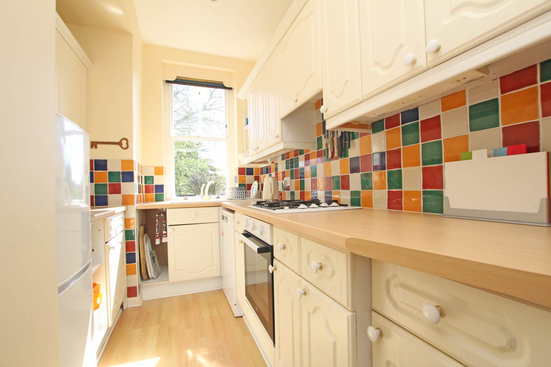 Denton Road, Eastbourne, BN20 7ST, Image 3