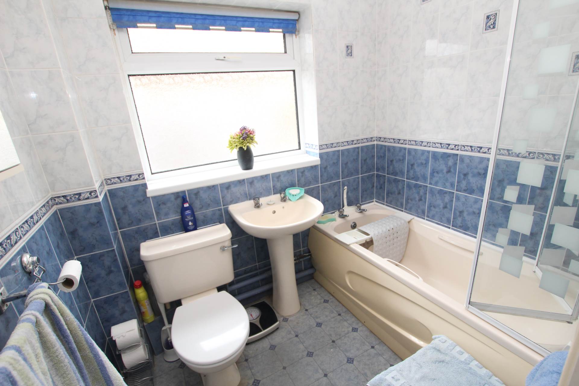 Rowan Avenue, Eastbourne, BN22 0TY, Image 8