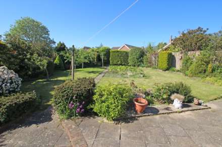 Dene Drive, Eastbourne, BN22 0ET, Image 14