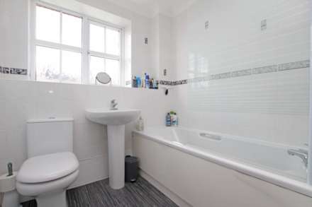 Letheren Place, Eastbourne, BN21 1HL, Image 5