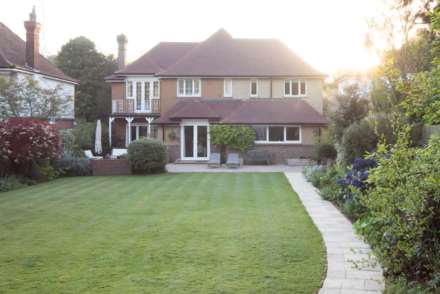 Kings Drive, Eastbourne, BN21 2YA, Image 22